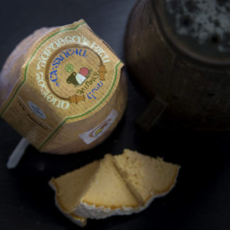 Quesos de Asturias Sostenible Queso Afuega´l Pitu rojo